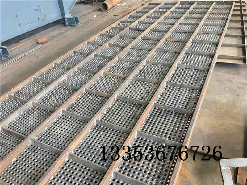 淀粉方形搖擺篩采用哪種清網方式可以實現不堵網？2